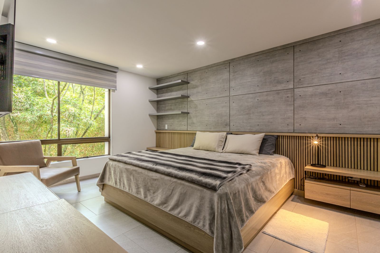 King bedroom with private bathroom